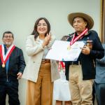 CONGRESO DE LA REPÚBLICA RECONOCE AL GERENTE GENERAL DE LA COOPERATIVA LOS ANDES